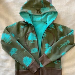 Lululemon scuba sweater sz6